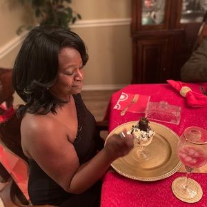 Meet your Posher, Charlean